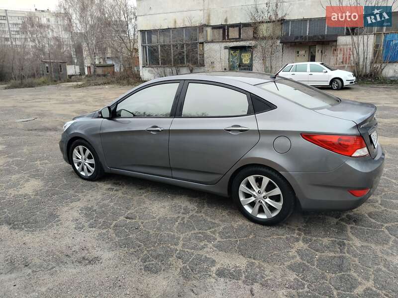 Седан Hyundai Accent 2015 в Запорожье фото 6 Седан Hyundai Accent 2015 в Запорожье
