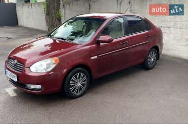 Седан Hyundai Accent 2006 в Киеве