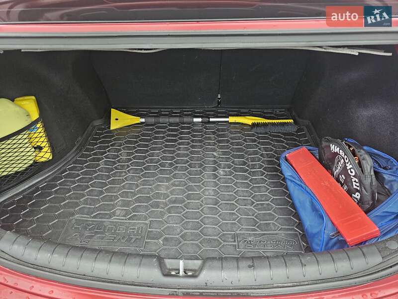 Седан Hyundai Accent 2018 в Киеве