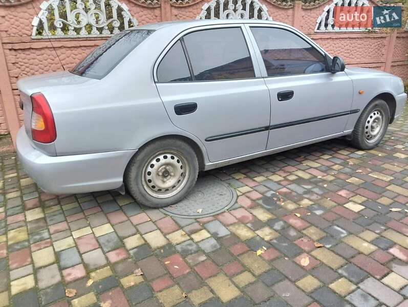 Седан Hyundai Accent 2006 в Рівному фото 5 Седан Hyundai Accent 2006 в Рівному