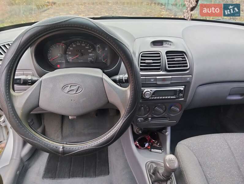 Седан Hyundai Accent 2006 в Рівному фото 14 Седан Hyundai Accent 2006 в Рівному