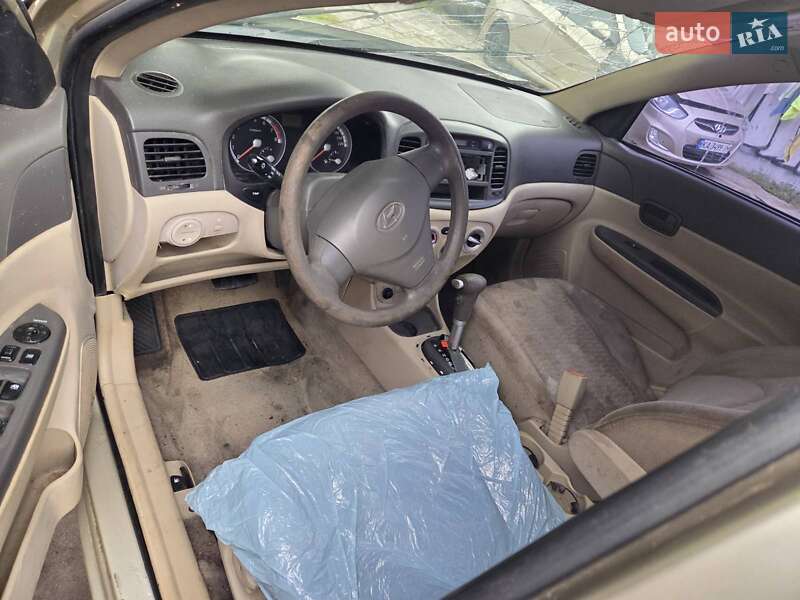 Седан Hyundai Accent 2011 в Києві фото 9 Седан Hyundai Accent 2011 в Києві