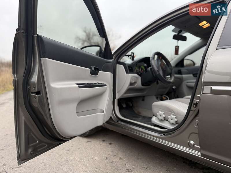 Седан Hyundai Accent 2008 в Тернополі