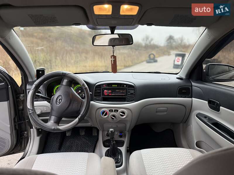 Седан Hyundai Accent 2008 в Тернополі
