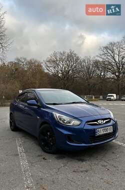 Седан Hyundai Accent 2013 в Полтаве