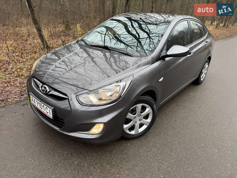 Седан Hyundai Accent 2011 в Харькове