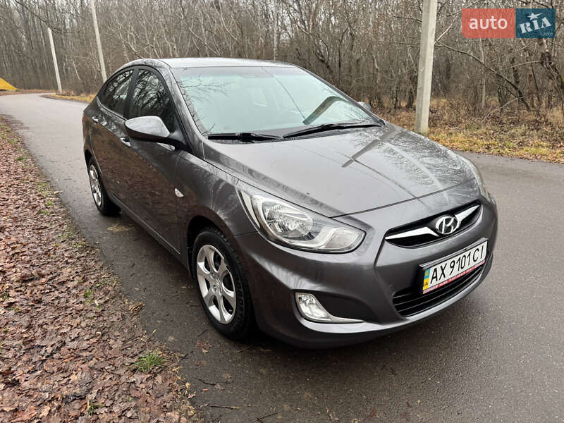 Седан Hyundai Accent 2011 в Харькове