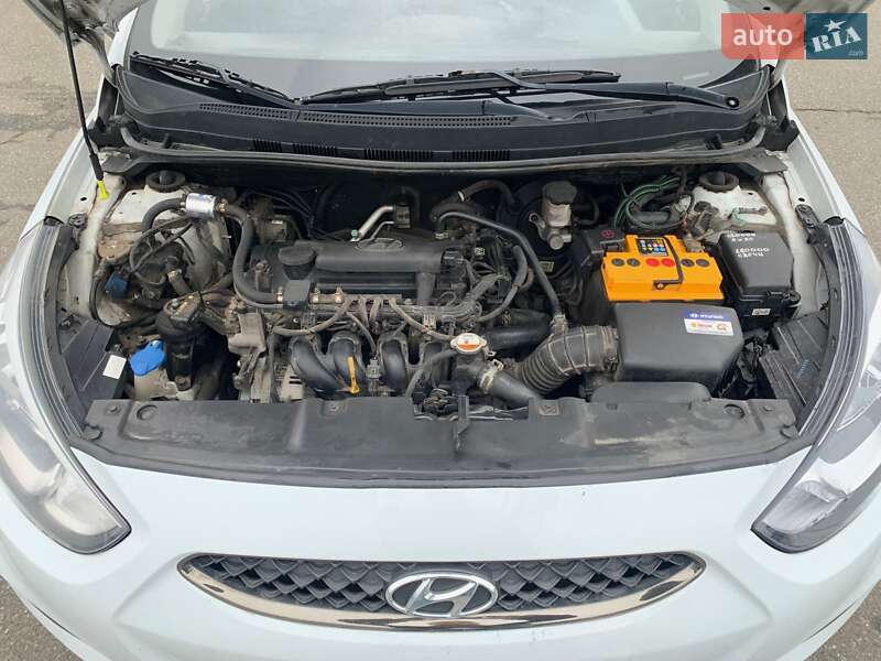 Седан Hyundai Accent 2019 в Києві