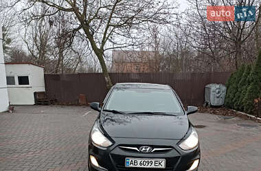 Седан Hyundai Accent 2013 в Теплике