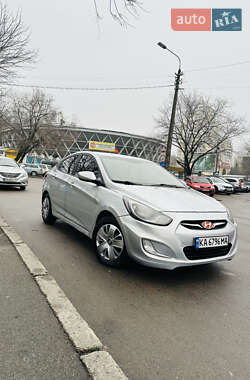 Седан Hyundai Accent 2012 в Києві