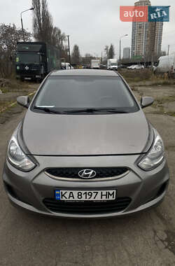 Седан Hyundai Accent 2017 в Киеве