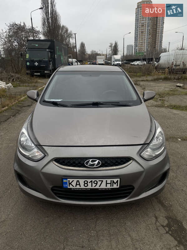 Hyundai Accent 2017 Hyundai Accent 2017