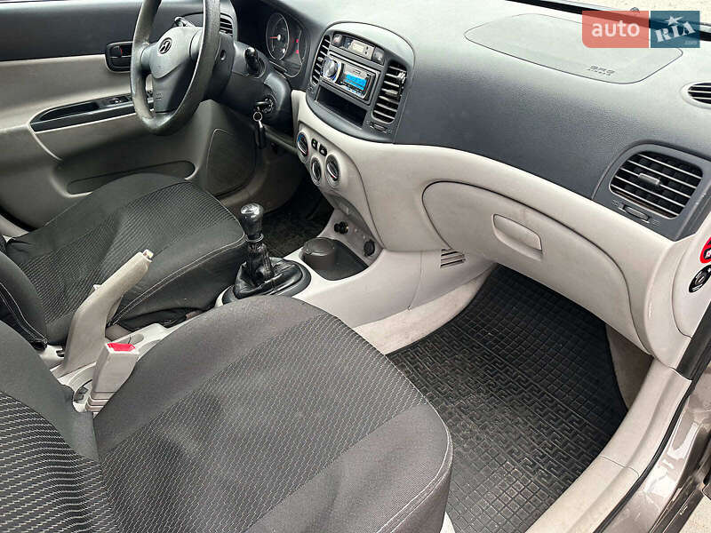 Седан Hyundai Accent 2008 в Львові фото 13 Седан Hyundai Accent 2008 в Львові