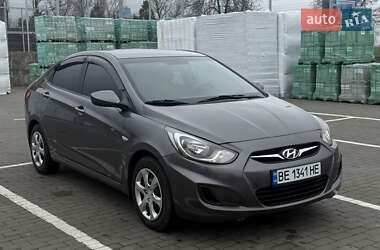 Седан Hyundai Accent 2012 в Первомайске