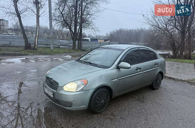 Седан Hyundai Accent 2007 в Днепре