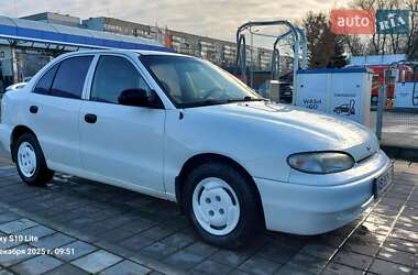 Седан Hyundai Accent 1994 в Черкассах