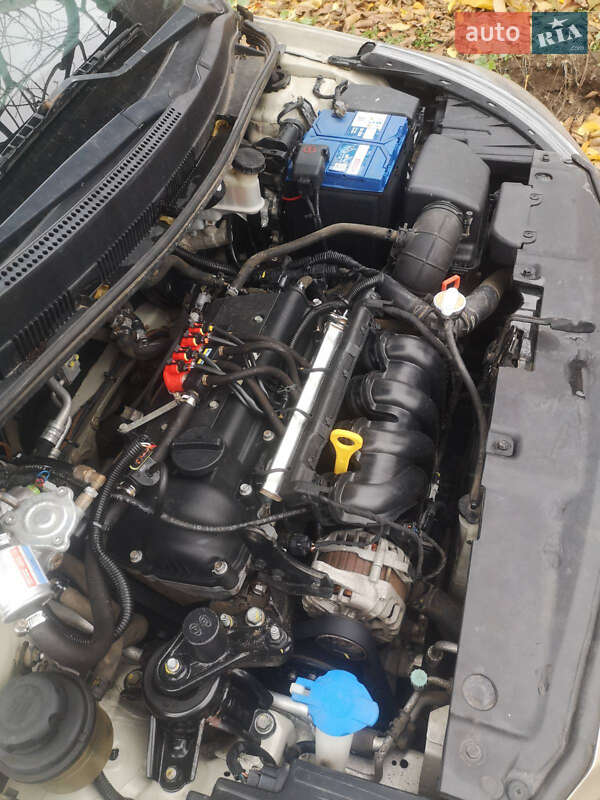 Хетчбек Hyundai Accent 2012 в Харкові