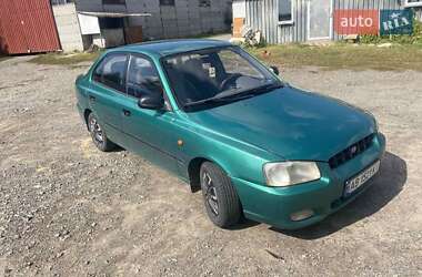Седан Hyundai Accent 2000 в Виннице
