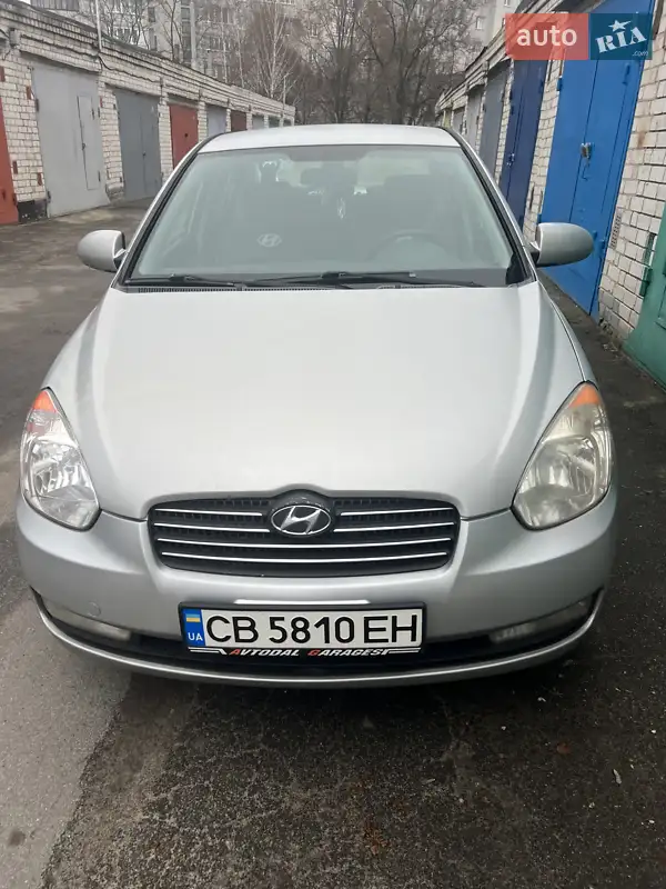 Hyundai Accent