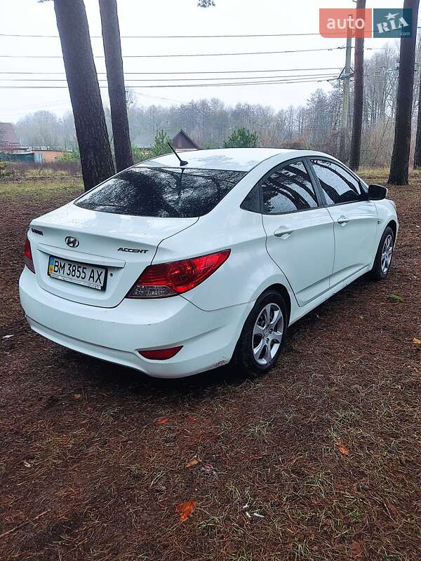Hyundai Accent 2011 Hyundai Accent 2011