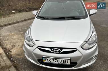 Седан Hyundai Accent 2013 в Хмельницькому