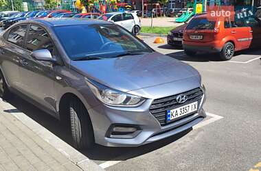 Седан Hyundai Accent 2017 в Киеве