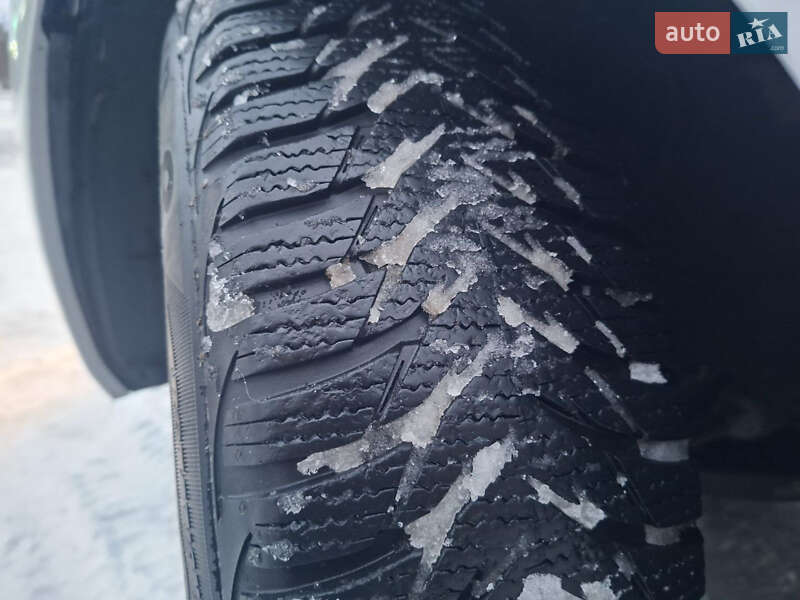 Седан Hyundai Accent 2012 в Києві фото 26 Седан Hyundai Accent 2012 в Києві