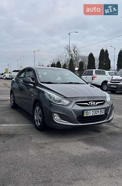 Седан Hyundai Accent 2012 в Полтаві