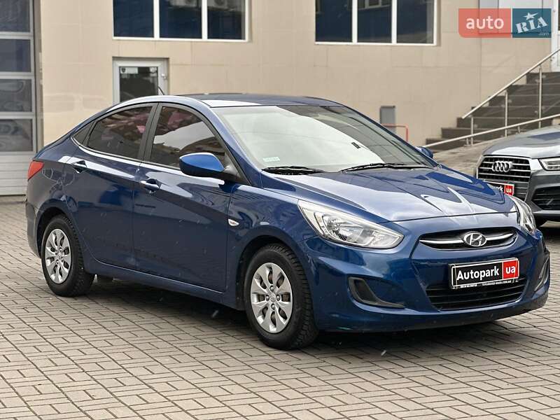 Седан Hyundai Accent 2016 в Одессе