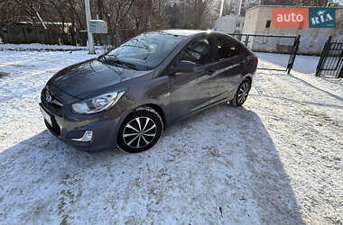 Седан Hyundai Accent 2013 в Киеве