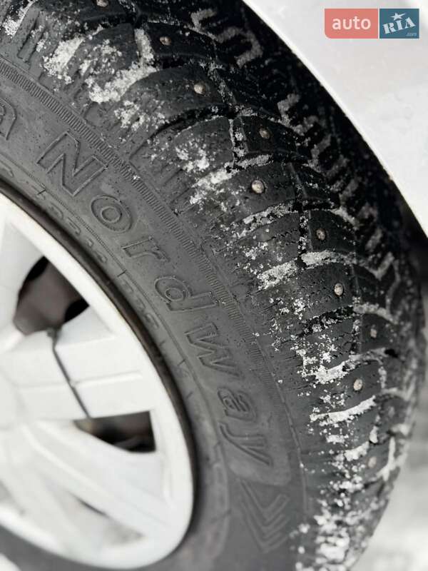 Седан Hyundai Accent 2008 в Дніпрі фото 16 Седан Hyundai Accent 2008 в Дніпрі