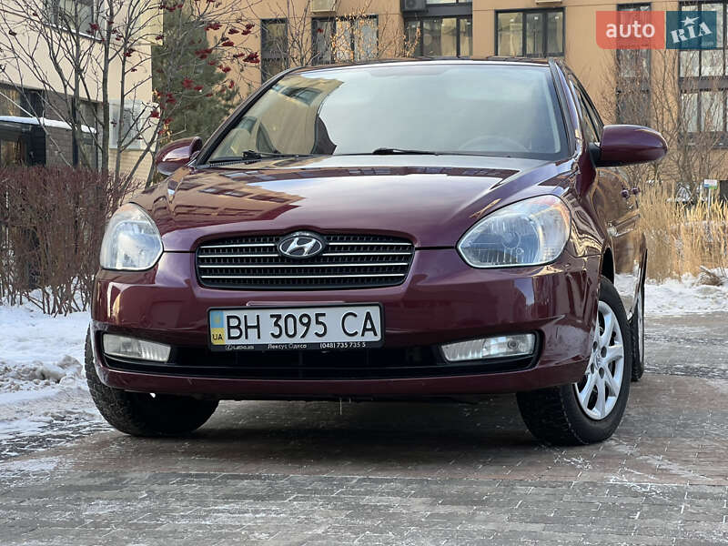 Седан Hyundai Accent 2008 в Киеве