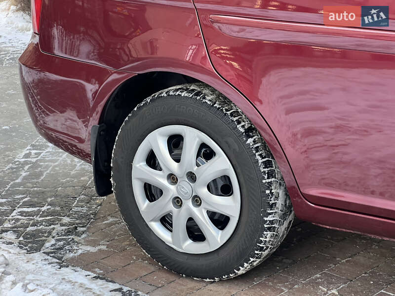 Седан Hyundai Accent 2008 в Киеве