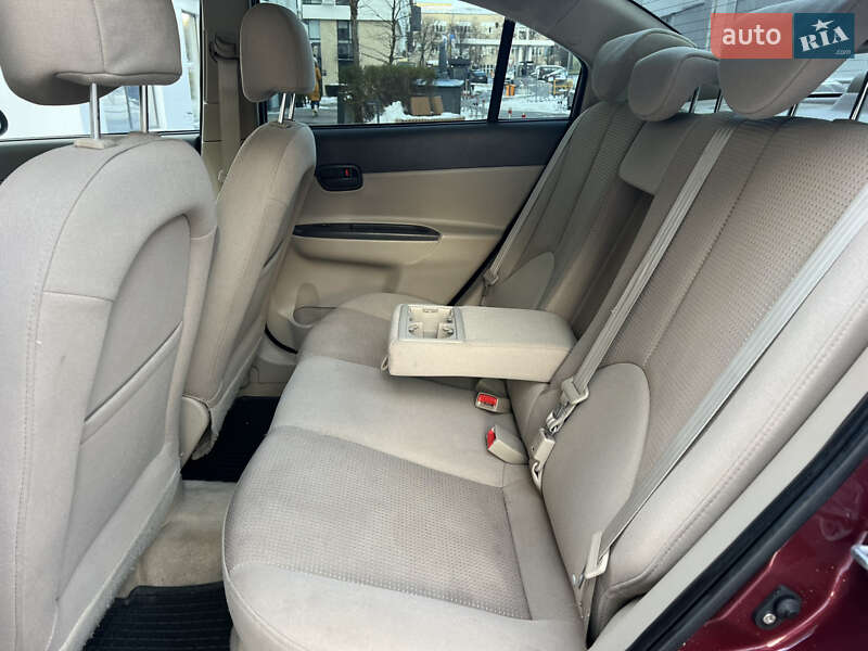 Седан Hyundai Accent 2008 в Киеве