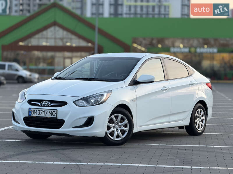 Седан Hyundai Accent 2013 в Одесі