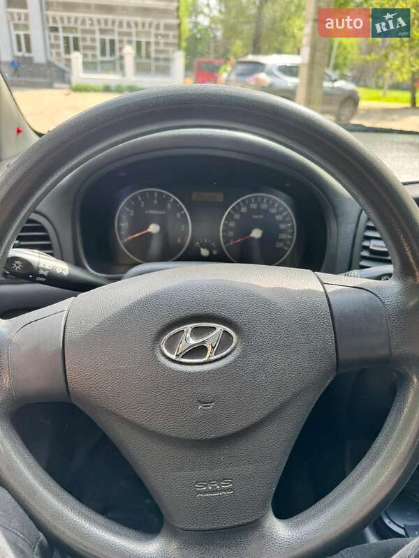 Хэтчбек Hyundai Accent 2006 в Лозовой