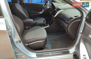 Седан Hyundai Accent 2012 в Харкові