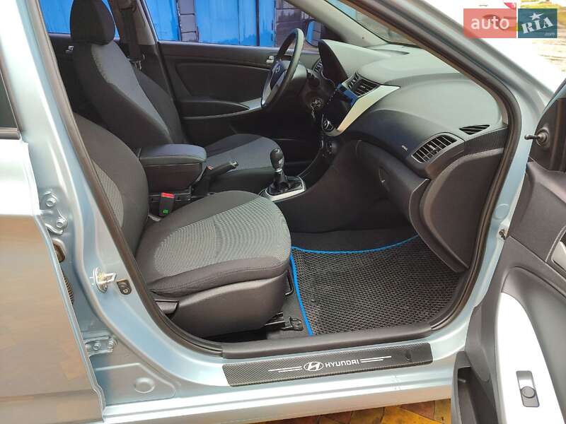 Седан Hyundai Accent 2012 в Харкові