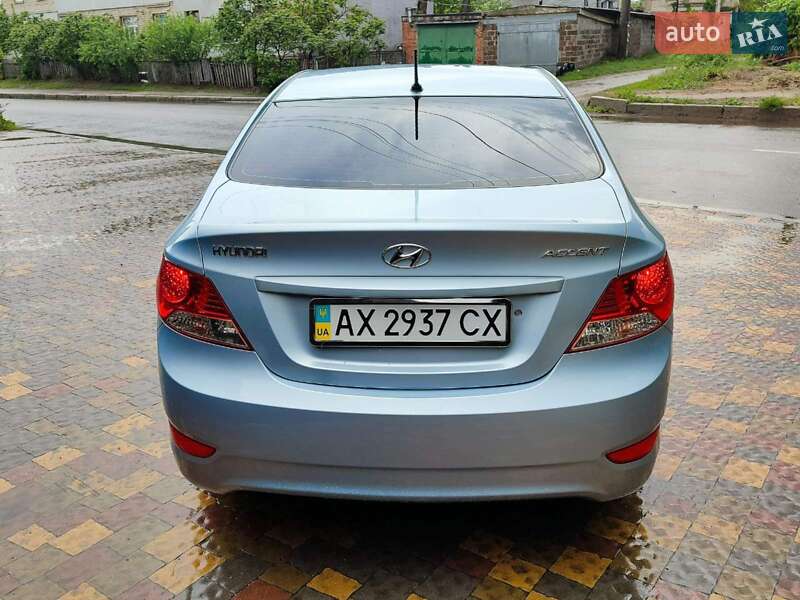Седан Hyundai Accent 2012 в Харкові