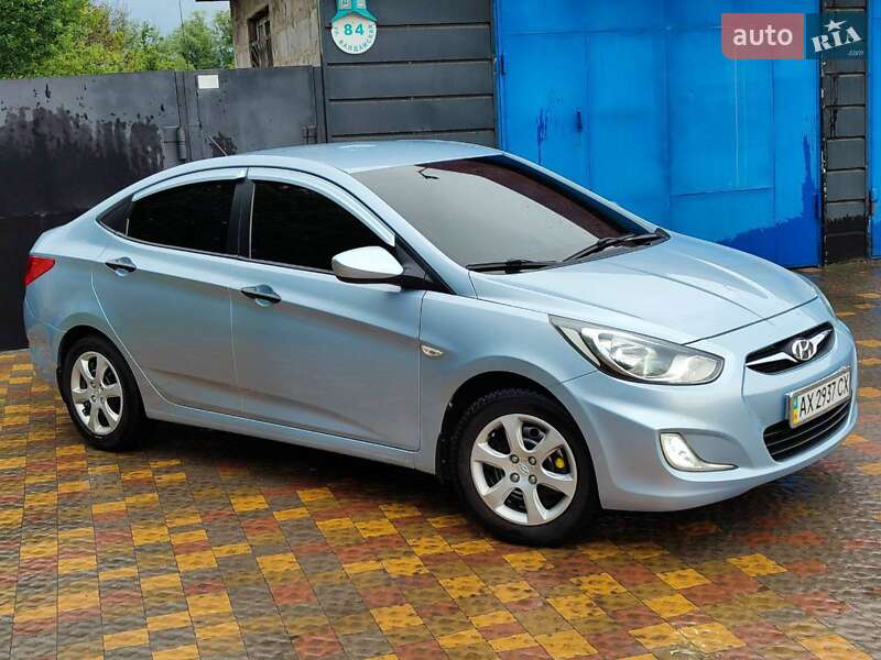 Седан Hyundai Accent 2012 в Харкові