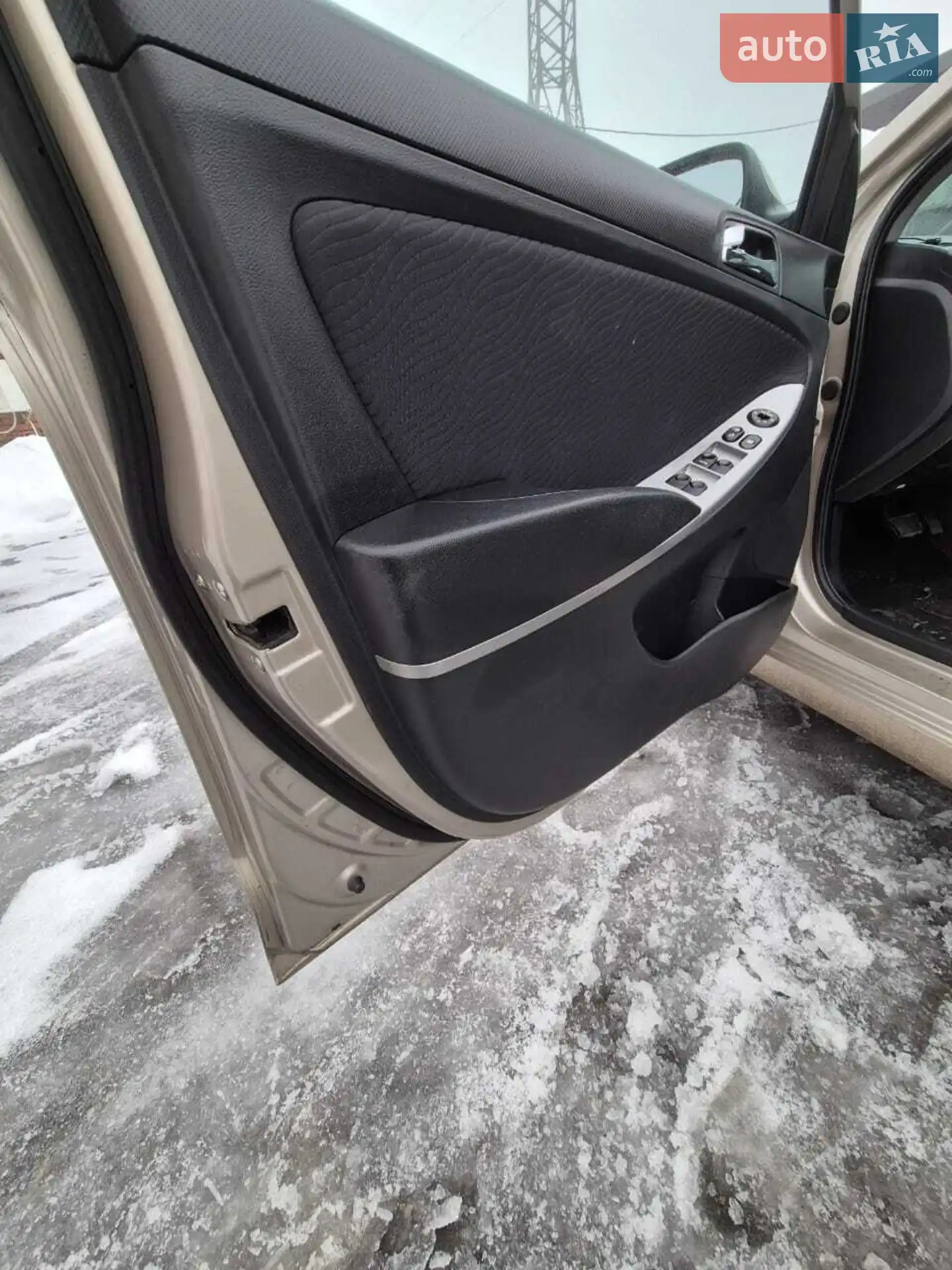 2011 Hyundai Accent - мініатюра 13