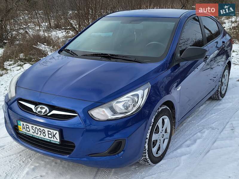 Седан Hyundai Accent 2011 в Ананьеве фото 32 Седан Hyundai Accent 2011 в Ананьеве