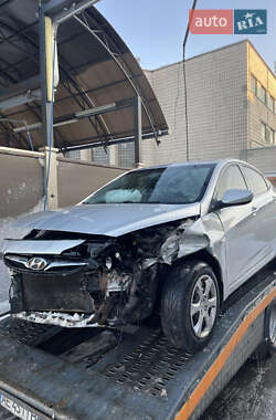 Седан Hyundai Accent 2011 в Киеве