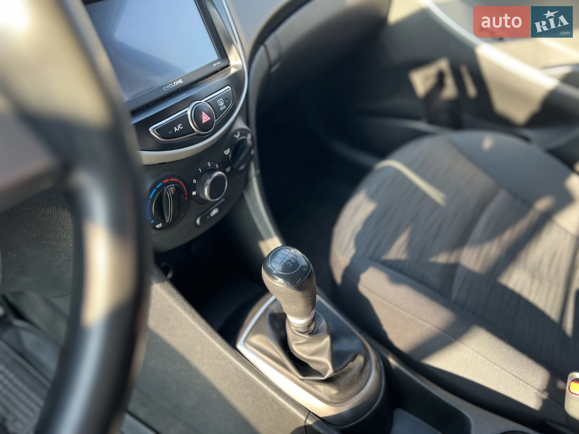 2018 Hyundai Accent - мініатюра 10