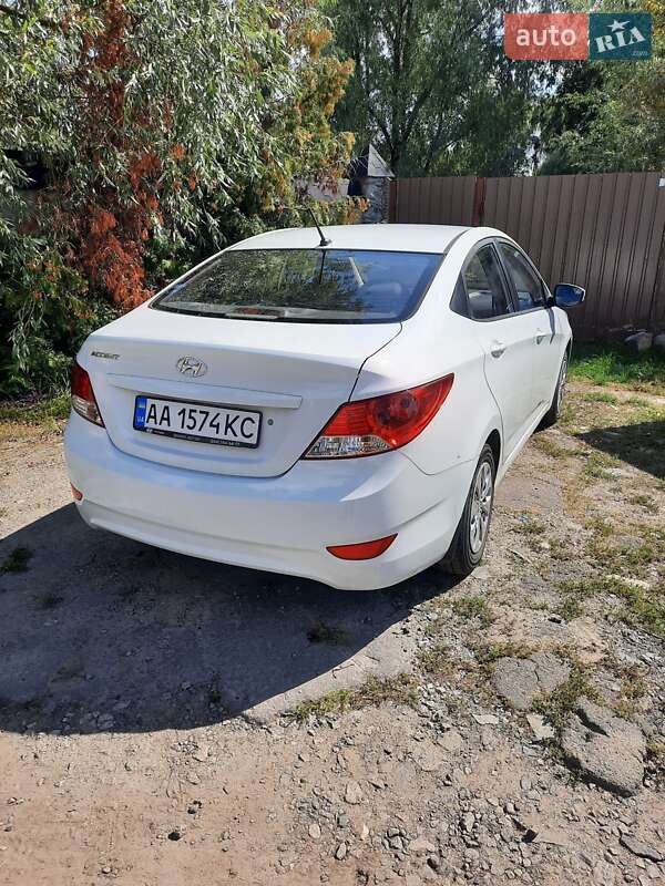 Седан Hyundai Accent 2019 в Петропавловской Борщаговке фото 3 Седан Hyundai Accent 2019 в Петропавловской Борщаговке