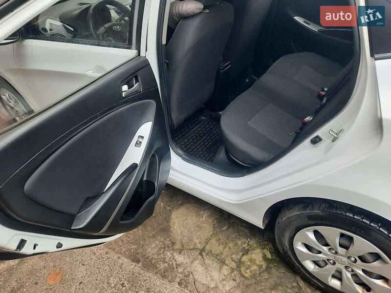 Седан Hyundai Accent 2019 в Петропавловской Борщаговке фото 12 Седан Hyundai Accent 2019 в Петропавловской Борщаговке