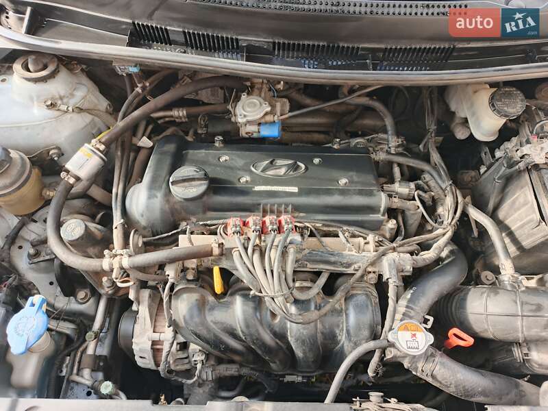 Седан Hyundai Accent 2012 в Одессе