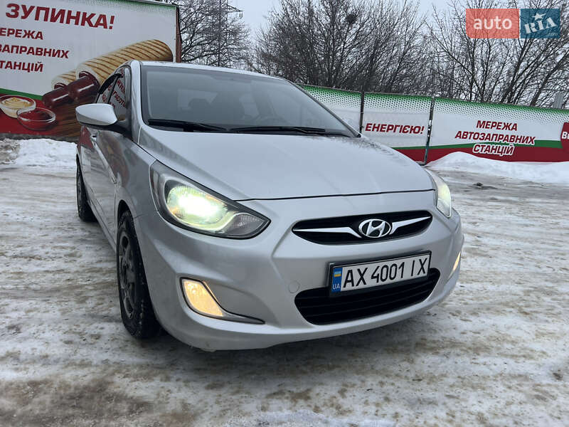 Седан Hyundai Accent 2011 в Харкові фото 2 Седан Hyundai Accent 2011 в Харкові