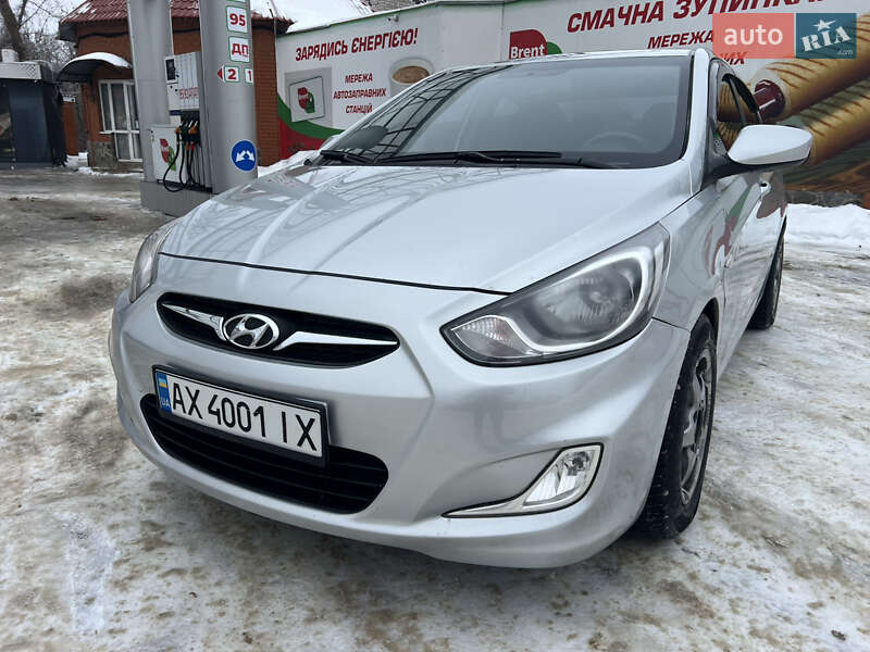 Седан Hyundai Accent 2011 в Харкові фото 7 Седан Hyundai Accent 2011 в Харкові