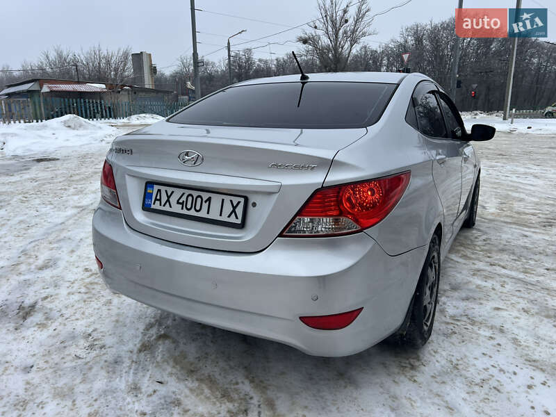 Седан Hyundai Accent 2011 в Харкові фото 12 Седан Hyundai Accent 2011 в Харкові